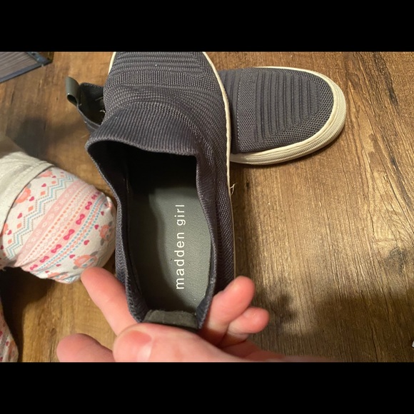 Madden girl - Picture 2 of 5